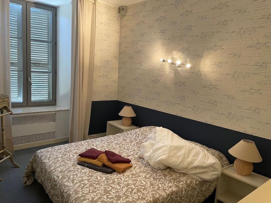 Belle Et Confortable Demeure Du XVII Eme Siecle Champagnac  Exteriör bild